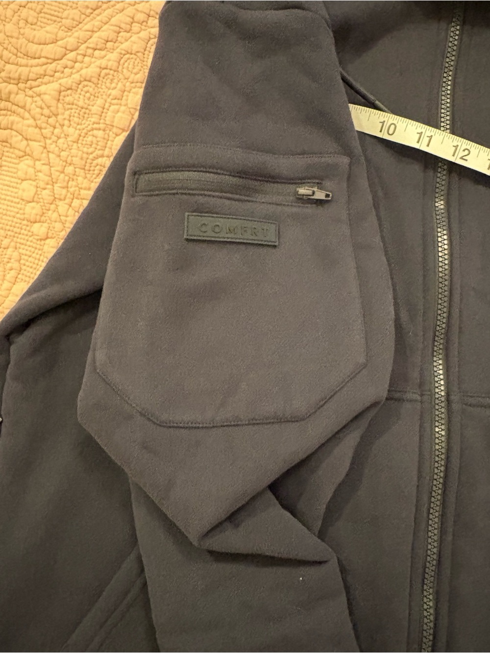 NWOT Comfrt Travel Essentials Zip-Up Hoodie Jacket in Navy - Picture 5 of 8